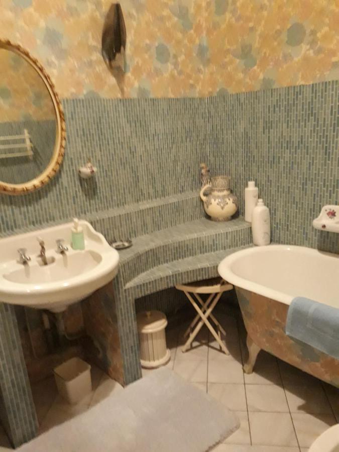 Chez Virginie - Chambre Du Bourg Lourdes Esterno foto
